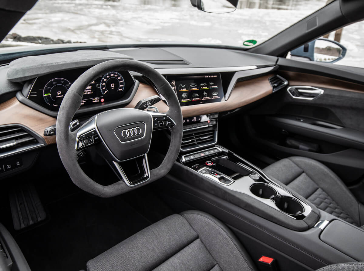 Audi e-tron GT quattro Interior