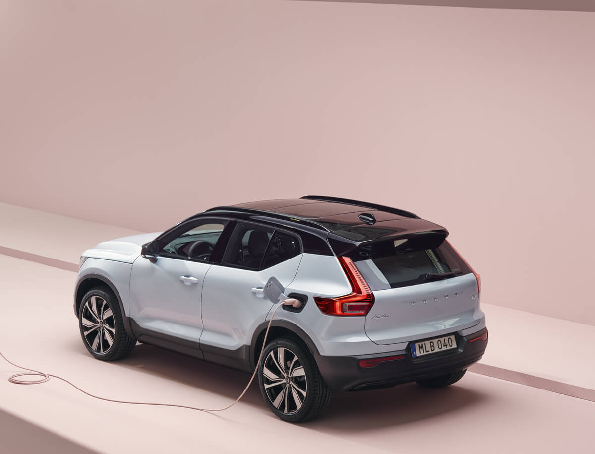 Volvo XC40 Recharge P8 AWD Rear